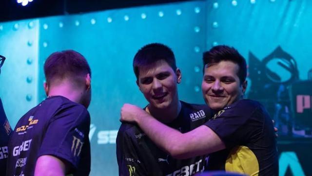 的成熟边后 的成熟边后